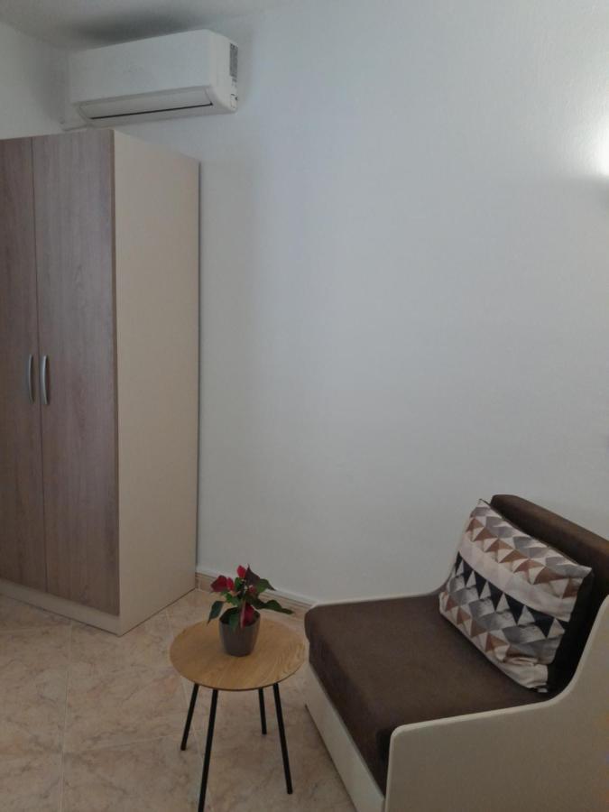 Moni 85 Family House Hotel Sozopol Buitenkant foto