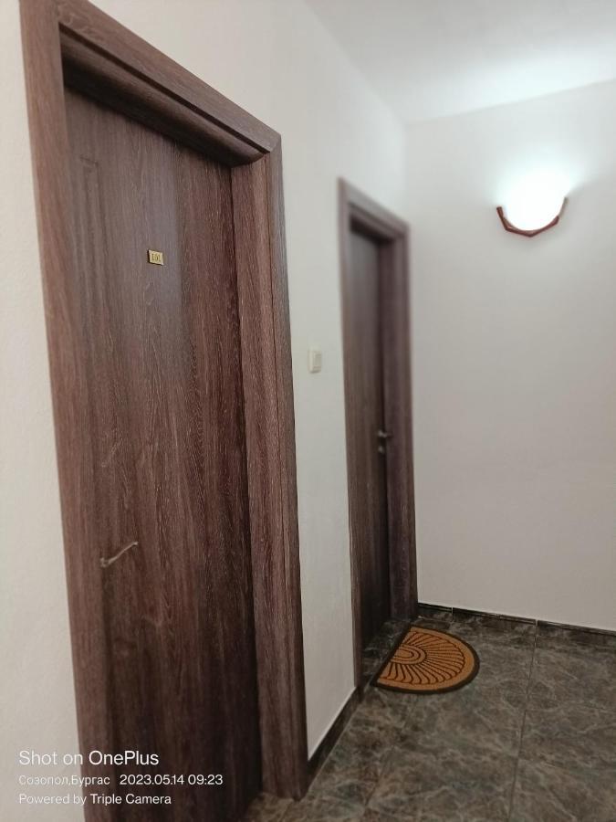 Moni 85 Family House Hotel Sozopol Buitenkant foto
