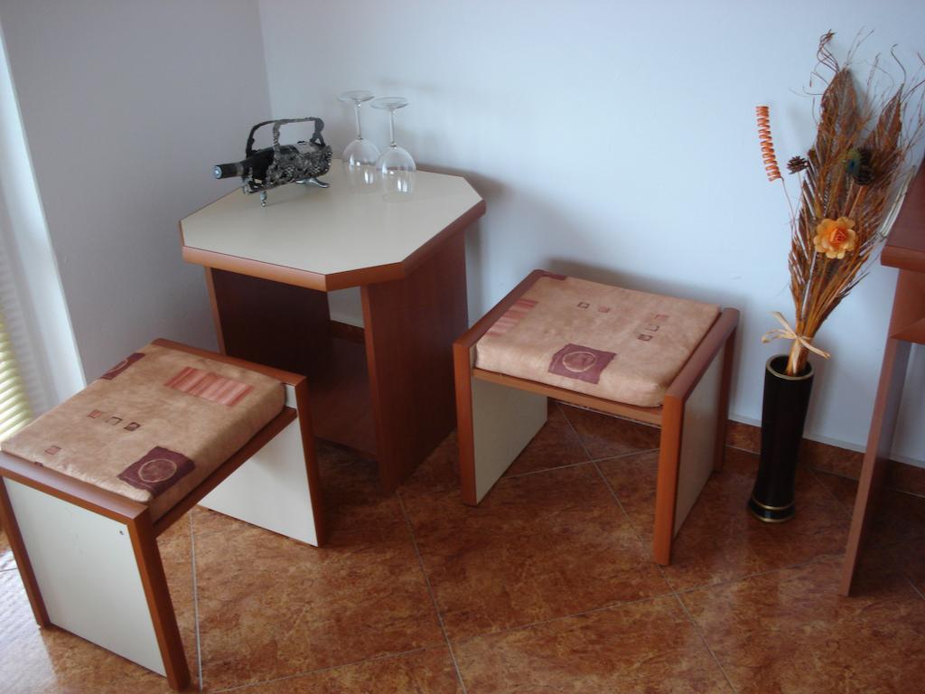Moni 85 Family House Hotel Sozopol Kamer foto