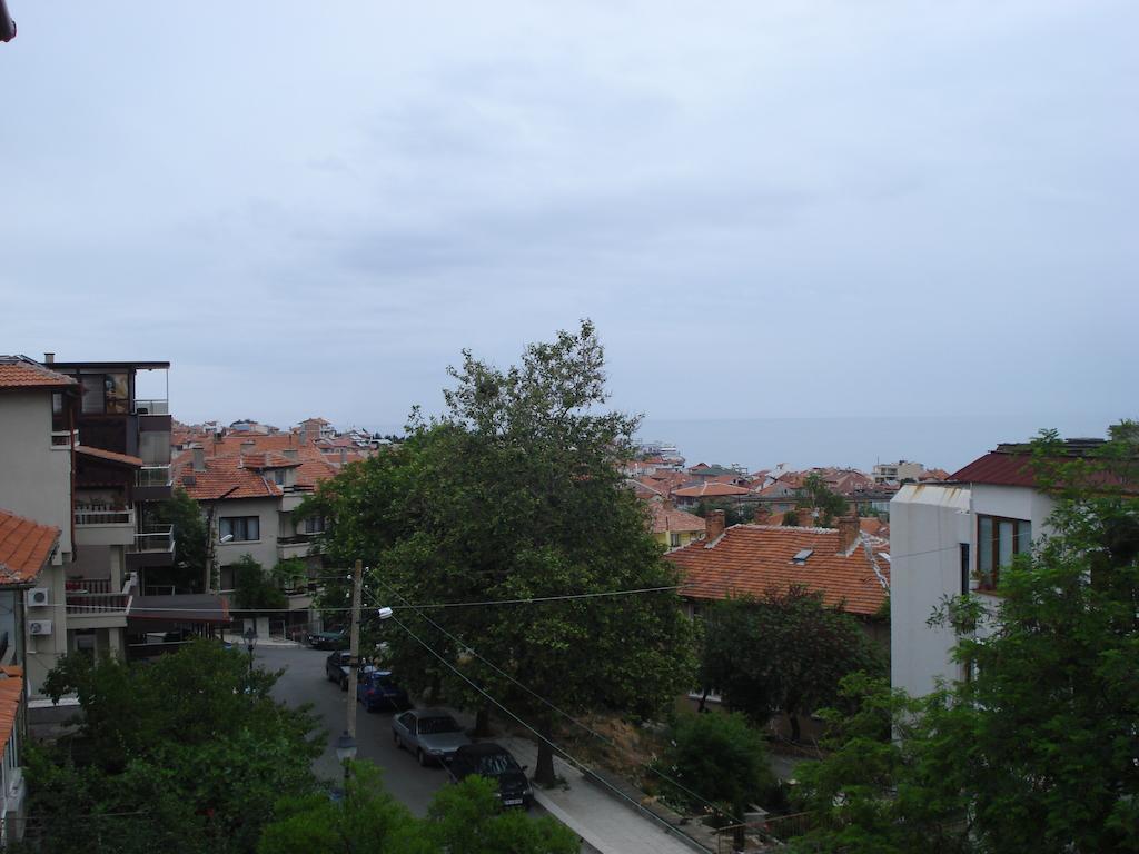 Moni 85 Family House Hotel Sozopol Buitenkant foto